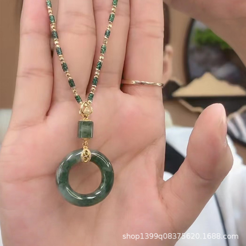 Nueva suerte flor colgante imitación de las mujeres Hetian Jade manzana verde ópalo incrustaciones COLLAR COLGANTE de alto grado diseño