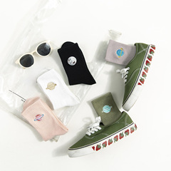 星球襪子 時尚男女情侶個性中筒襪潮 刺繡月球運動滑板襪棉襪批發