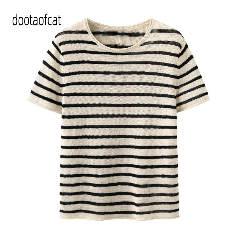2026 Autumn New Designer Style Fashionable and Elegant Striped Round Neck Short Sleeve Knitted Sweater Top Mbf3Swt015 2026 Autumn New Designer Style Fashionable and Elegant Striped Round Neck Short Sleeve Knitted Sweater Top Mbf3Swt015
