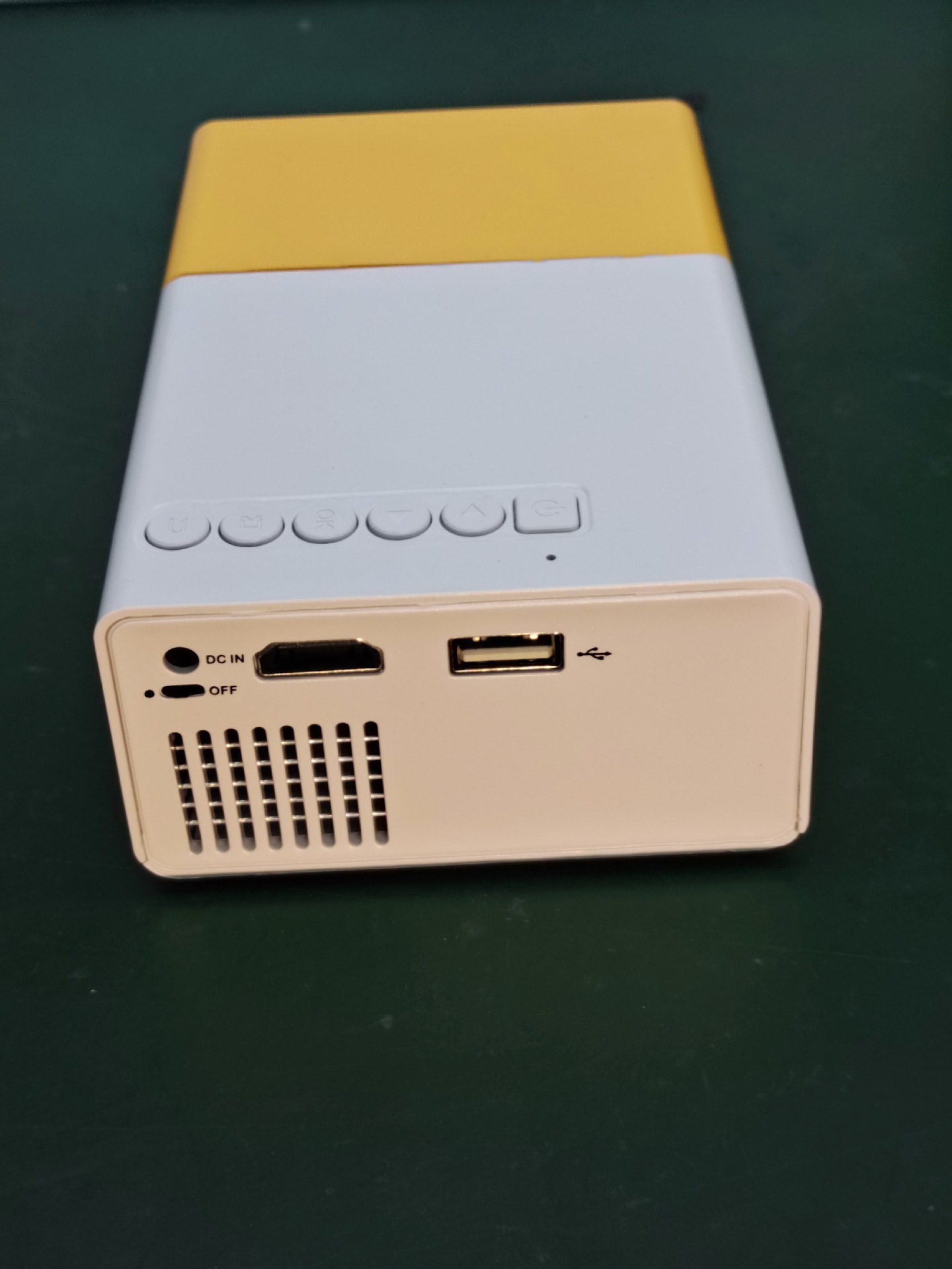 1 Piece Quantity Learning Occasion 1 Piece Color Block Learning Metal Casual Projector