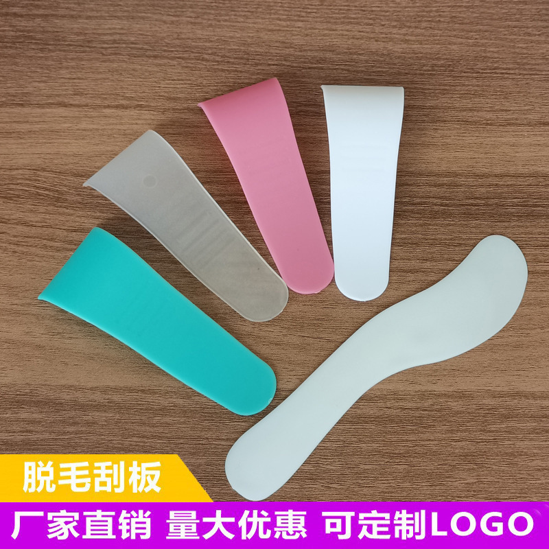 Factory wholesale scraping board PP plastic hair removal paste scraper mask rod scraping spoon hair removal scraper can be ordered LOGO