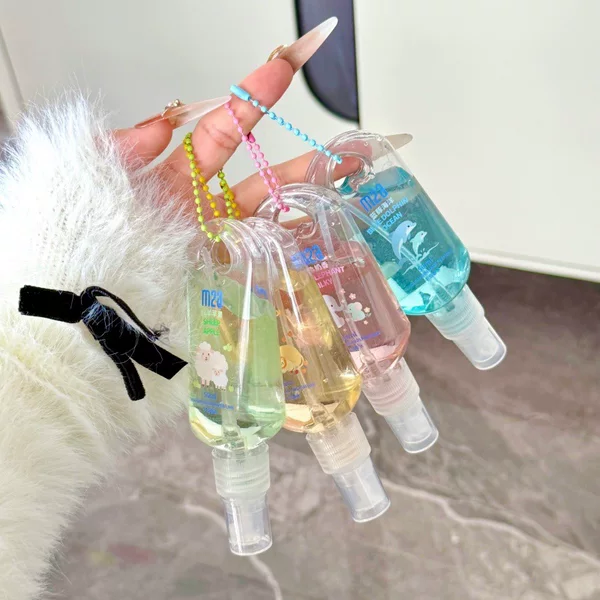 M2A Thousand Islands Hanging Chain Perfume Milk-Scented Green Apple Pendant Cute Student Cultural Creative Outdoor Portable Hanging Buckle Bag Charm for Women