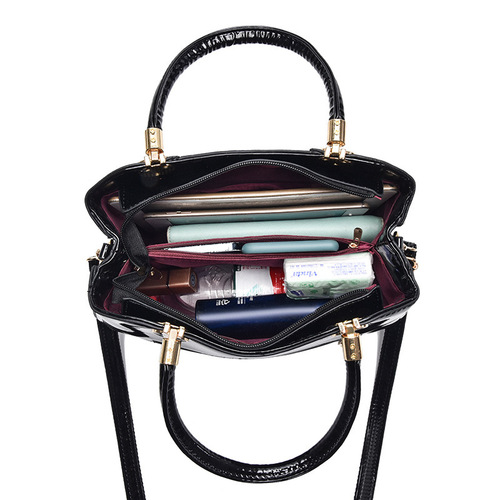 [Shichen Women's Bag] Middle-aged Women's Bag Boston Attractive Ladies Bag Patent Leather Mom Bag Large Capacity Handbag