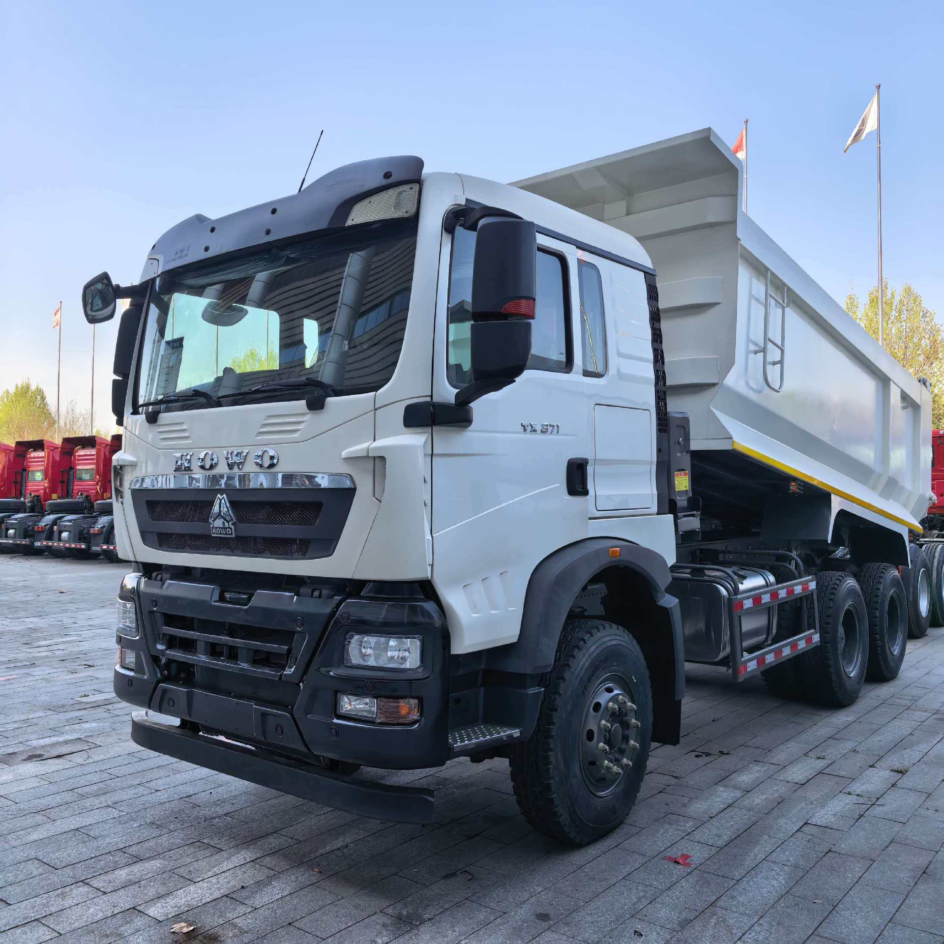Cross-Border Supply of Sinotruk Howo Dump Trucks Tx6X4, African Dump Trucks, Howo Dump Trucks