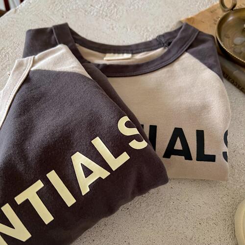Children's long-sleeved T-shirts, boys' autumn and winter new children's casual tops, Korean style letter bottoming shirts for children, trendy