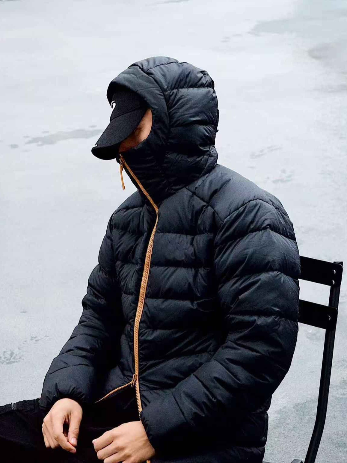 Bird 's House con el mismo tipo de chaqueta caliente a prueba de viento costillas con capuchón