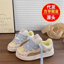 甜心粉学生原创拼色小众面包鞋女2025秋季新款百搭休闲运动板鞋女