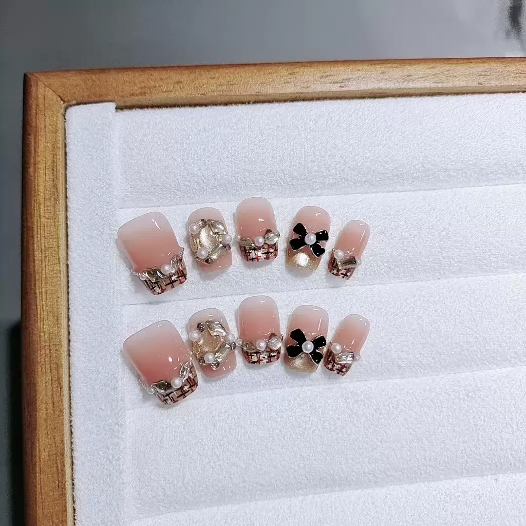 穿戴甲10片S003千金香风短短梯温柔气质时尚高级典雅美甲假指甲片