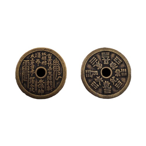 Manufacturer wholesale antique brass mountain ghost money ornaments, gossip money pendant, pressure winning money, home feng shui, copper coin safety buckle