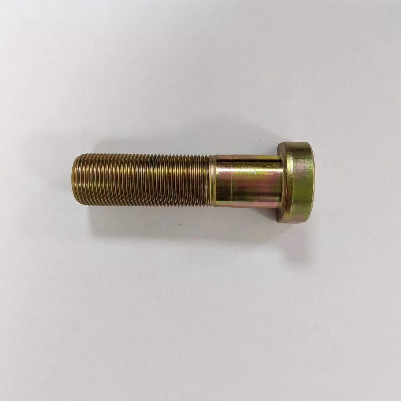 豪沃HOWO23*100主机配套前轮螺丝199000040104