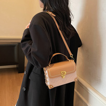 ͹ϻLɫcYб|ͨҸ°M@FŮ