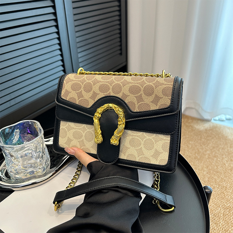 Nuevo estilo de comercio exterior transfronterizo, cadena de viento de fragancia pequeña, bolso de axila de un solo hombro, 2025, bolso cuadrado pequeño de mensajero salvaje de estilo occidental de alta gama