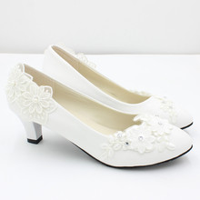 秋季新品白色大碼婚鞋方跟女鞋現貨一件代發新娘鞋供貨跨境BH2113