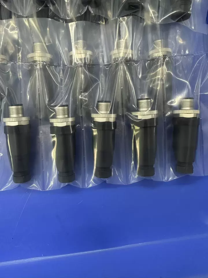 现货EZ4112-0/7 10091020原装正品GSEE吉诺连接器