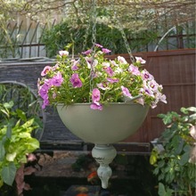 外贸亚马逊爆款铁艺挂式花盆架悬挂花桶别墅庭院阳台花园杂货降价