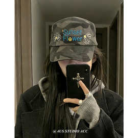 春季新款复古平顶迷彩棒球帽女字母刺绣街头潮牌鸭舌帽子男显脸小