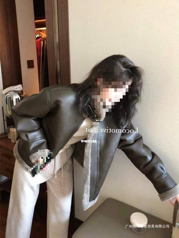Versatile and Stylish Faux Shearling Lamb Wool New Jacket, Short American Retro All-Season Leather Jacket