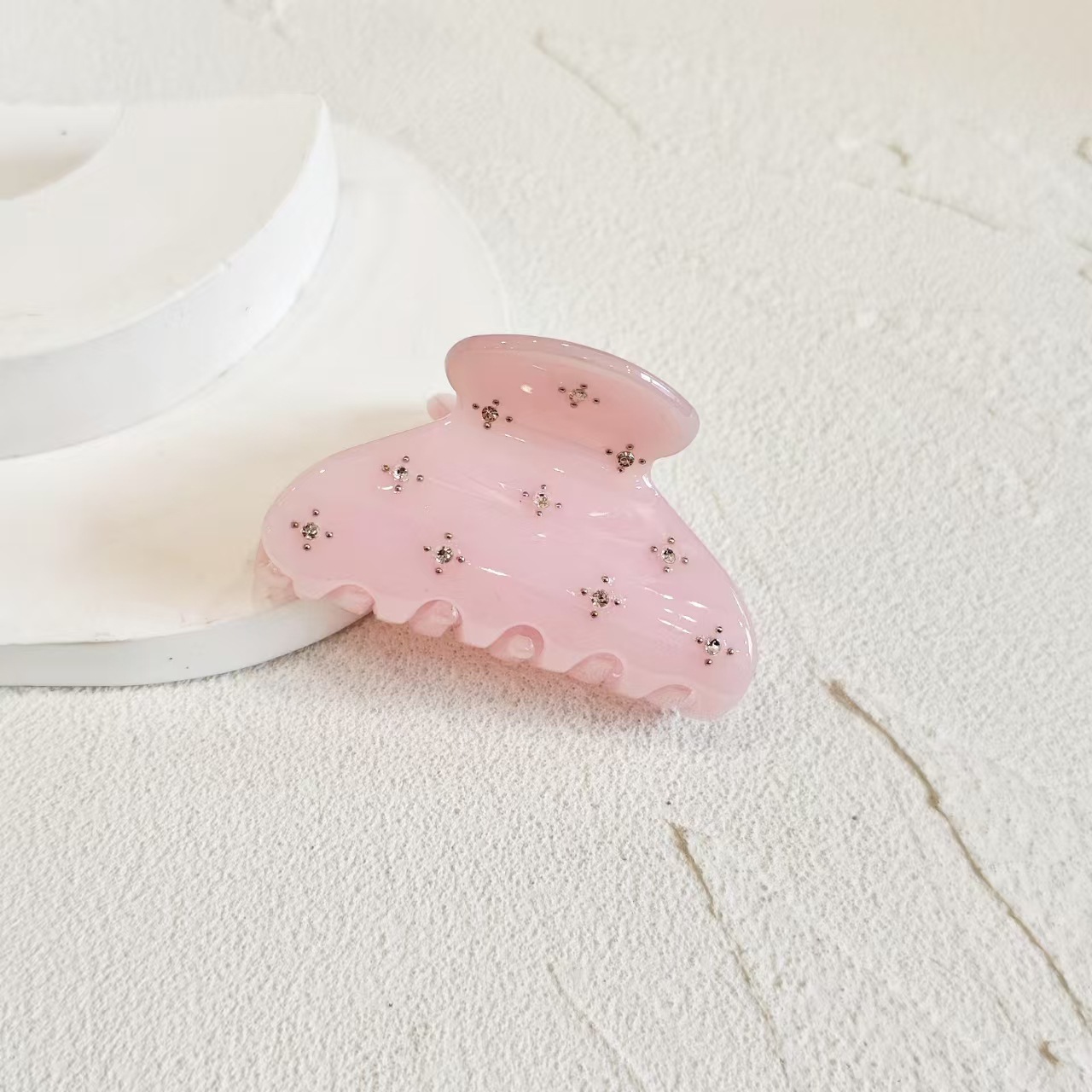 16g Weight Hair Claws Hair Accessories Type 1 Piece Quantity Daily, Street Occasion Acetic acid sheets Material Cherry, Flower Pattern All Seasons Season Women's Gender Cute, Simple Style Style Cute Simple Style Women's Cherry Flower Acetic Acid Sheets Hair Claws 11