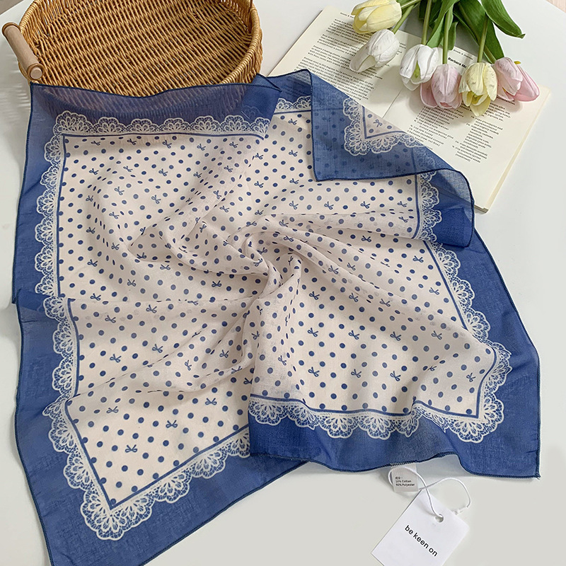 Pañuelo floral, estilo pastoral femenino de verano, nuevo estilo, bufanda fresca, bufanda de seda, bufanda cuadrada pequeña, bufanda de cuello de sentido avanzado