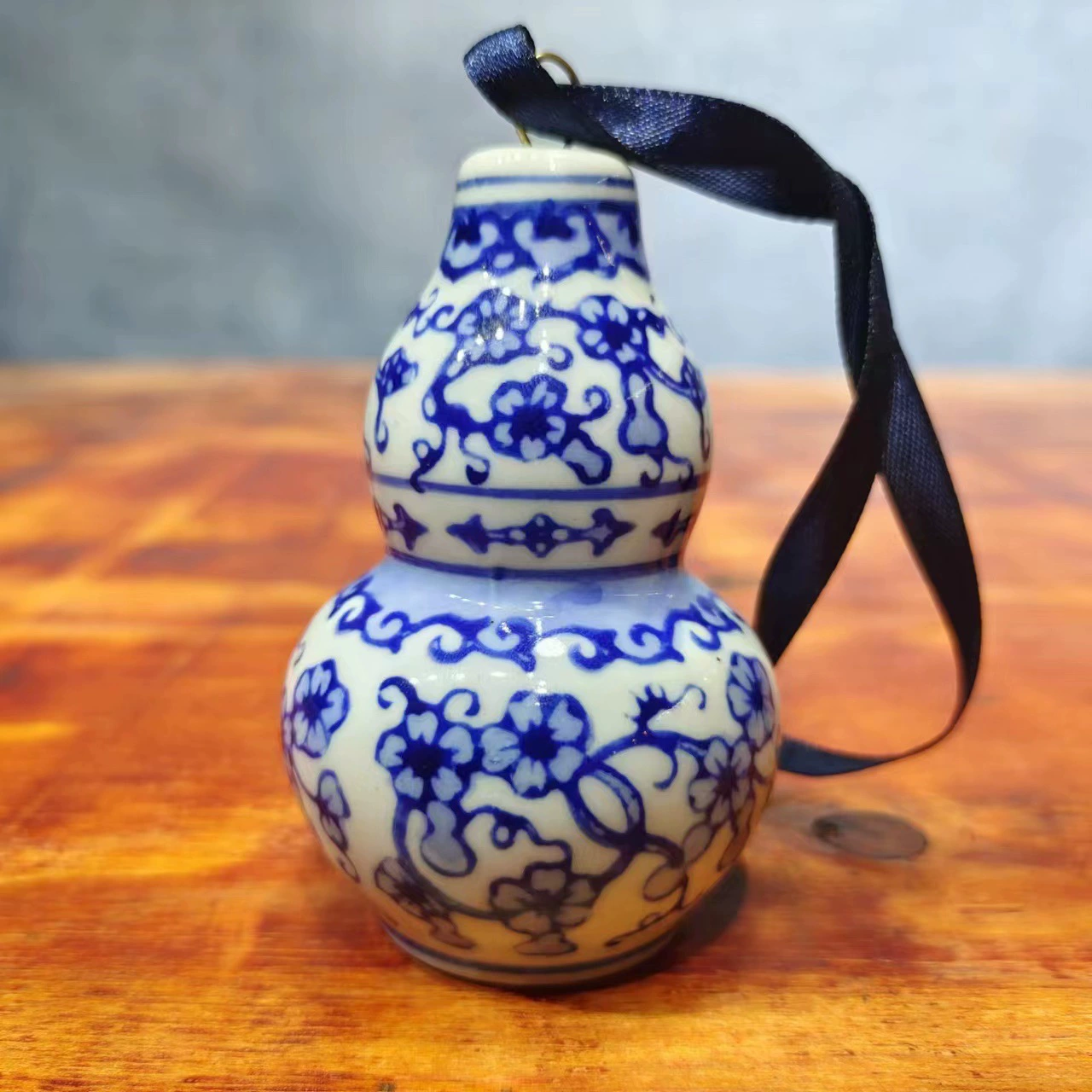 Фарфоровые украшения Jingdezhen рождественская ярмарка украшение ёлки украшение автомобиля голубая и белая фарфор украшения керамическая молодая генеральная банка ветровой колокол