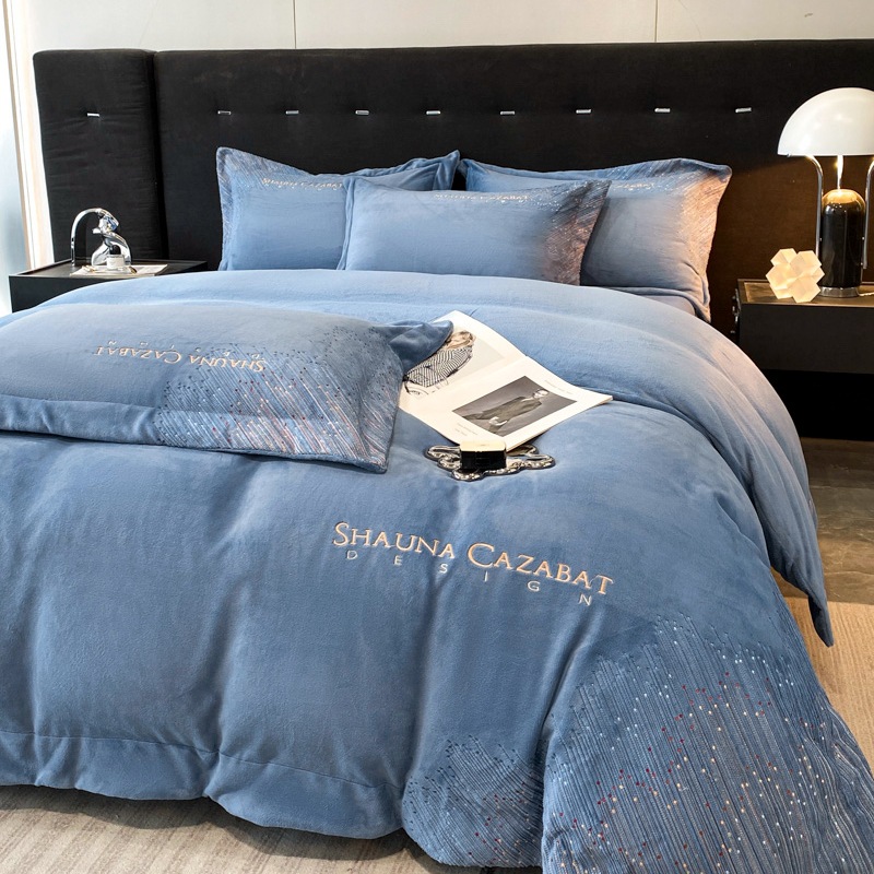 Class A baby velvet embroidery four-piece set autumn and winter warm thickened milk velvet bed sheet anti-static fleece-lined set