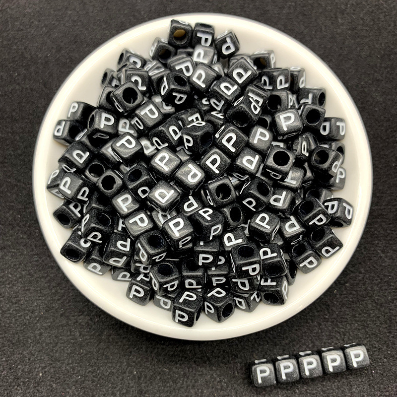 26 letras cuadradas blancas acrílicas de fondo negro inglés de una sola letra diy accesorios de beads material de beads sueltos image 22