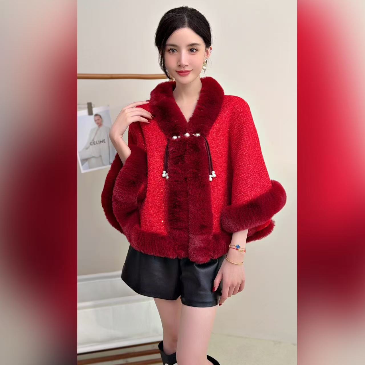 Chal rojo con cheongsam nuevo estilo 2025 otoño e invierno con cárdigan más terciopelo engrosado y ropa de brindis de temperamento noble
