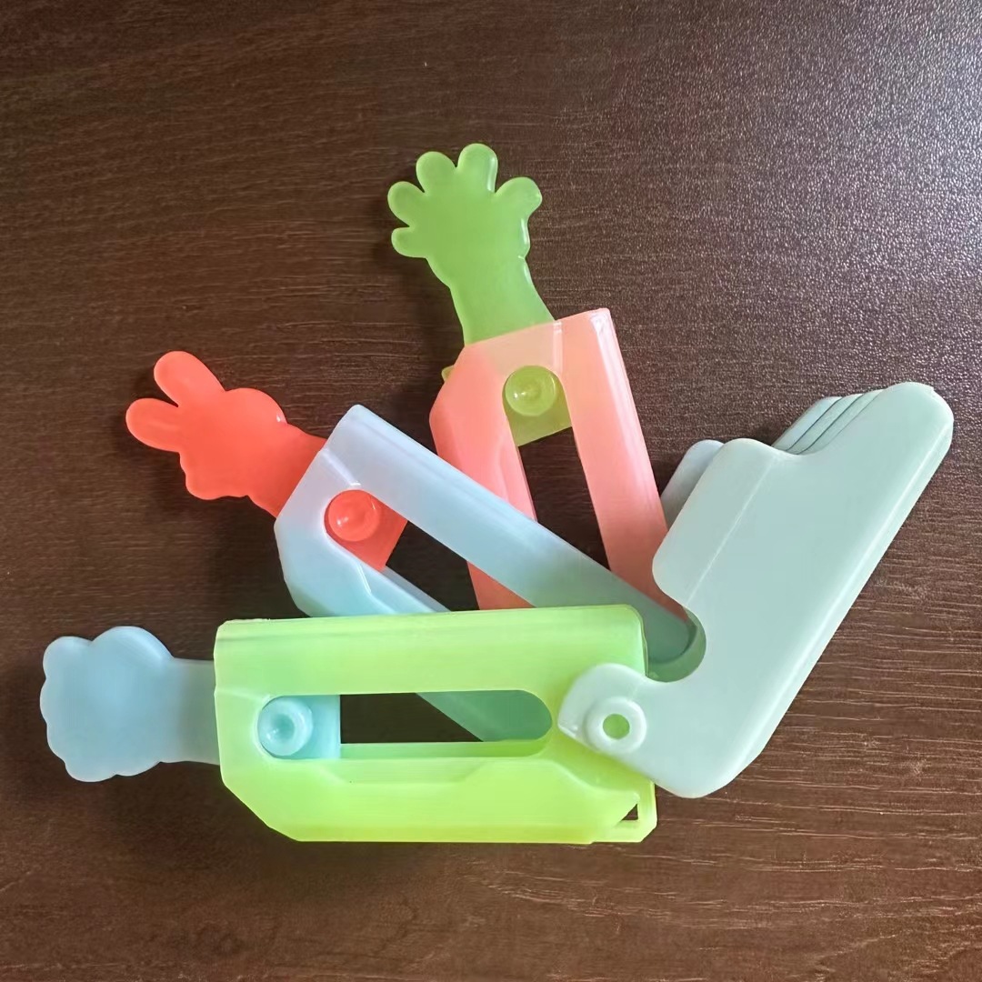 빛나는 3 개의 칼 (가위 바위 보)