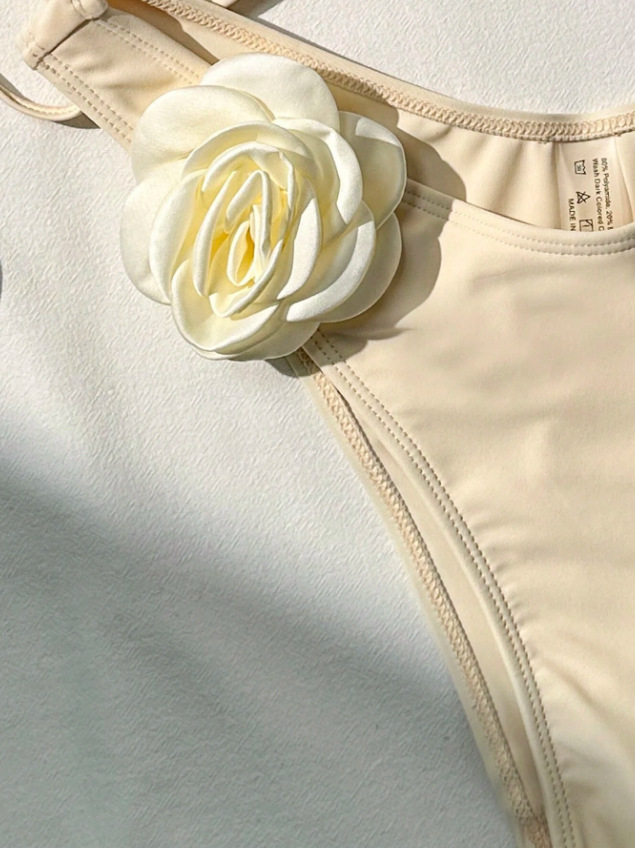 245g Weight Sexy Feel Of Sensation Low Waist Panties Waist Bikini Panties Style Bra&Panty Set Bra Category Nylon Fabric Type 2 Pieces Set Quantity Swimming Pool, Beach Occasion Flower Pattern Full Coverage Bra Cup Women's Gender Women's Flower 2 Pieces Set Bikinis Swimwear 24