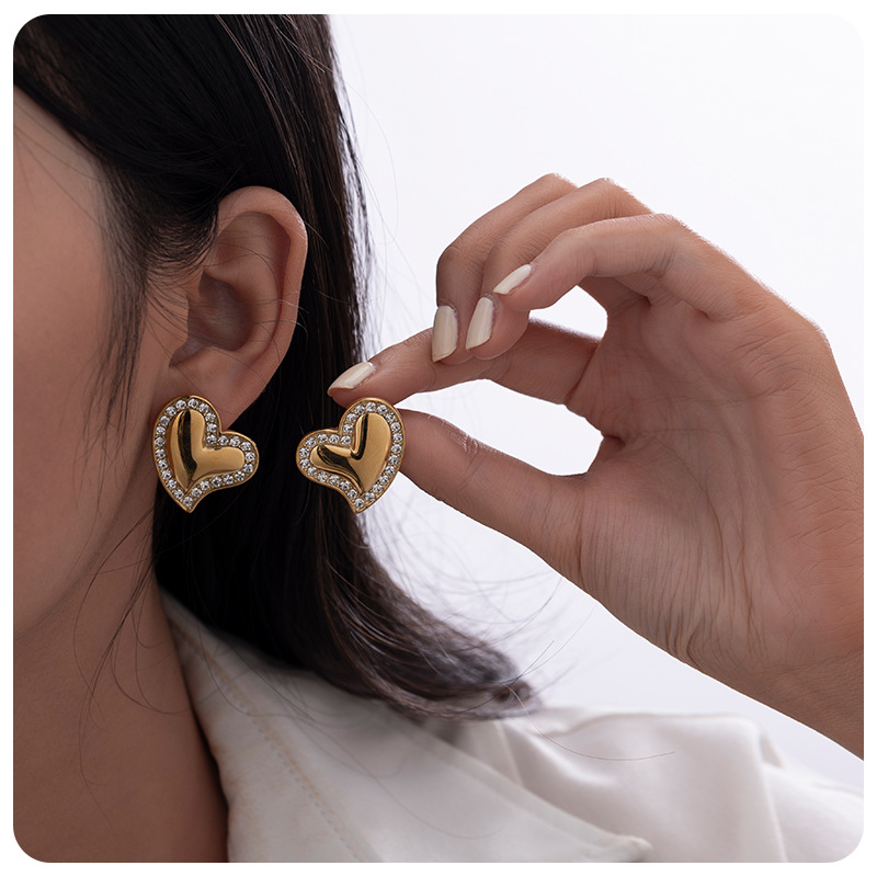 Taina europa peones de corazón de melón acero de titanio chapado 18k oro real diamantes aretes de moda para mujeres joyerías de lujo al por mayor