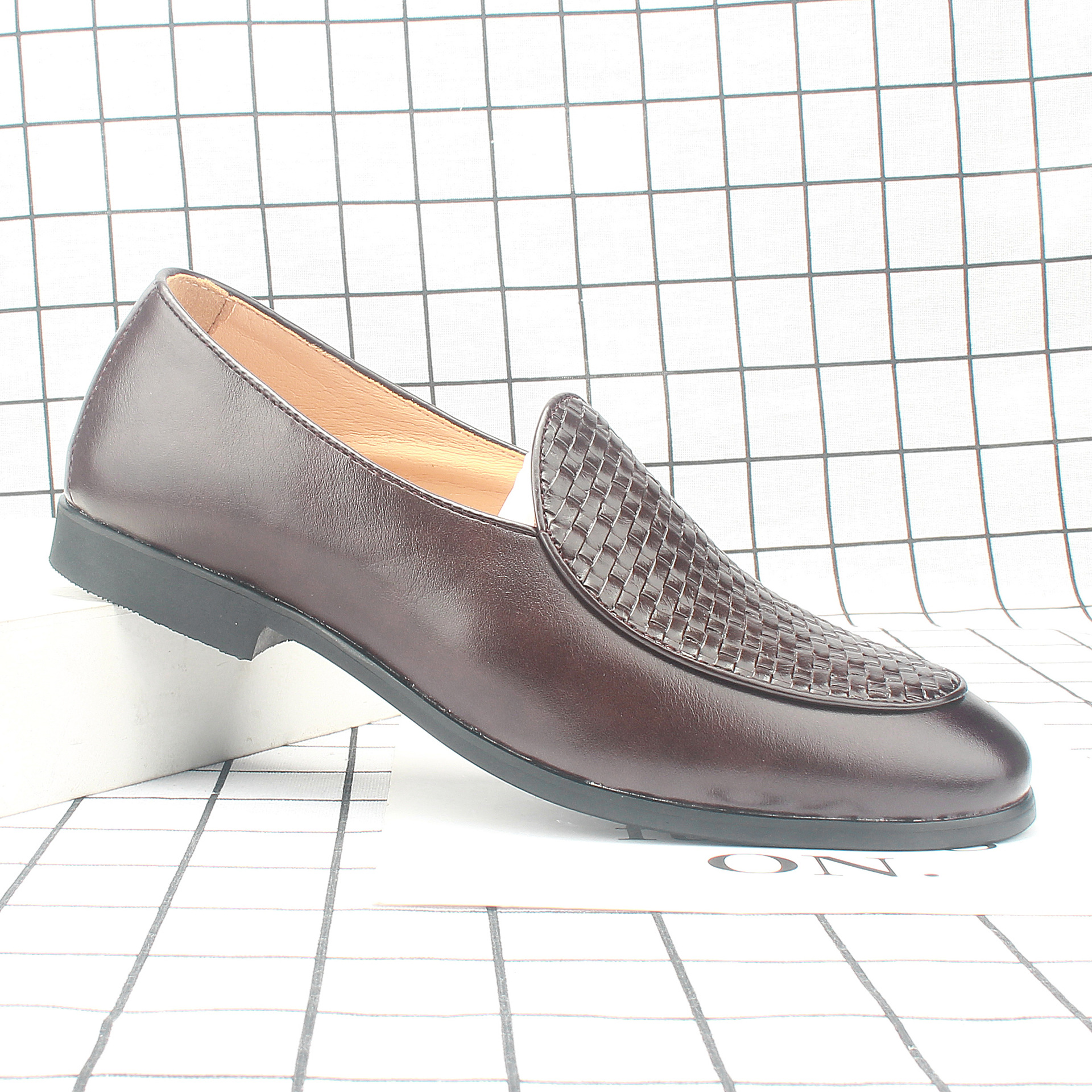 ��Ь2022�����¿��Ь��ʿʱ�����б�֯СƤЬ�˶�Ь����7716