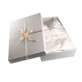 厂家生产婚纱礼盒 时尚特种纸礼品盒 精美丝带蝴蝶结包装盒