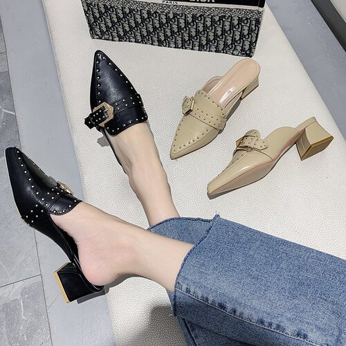 2024 summer new style European and American style rivet belt buckle pointed toe toe half drag thick heel sandals medium heel women's slippers