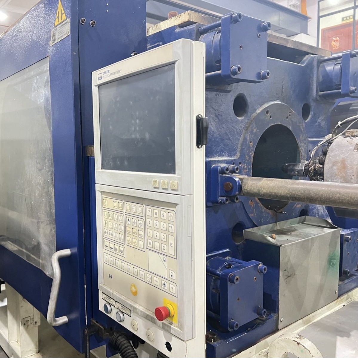 海天一代注塑机ZE230T 九成新 低价 2021