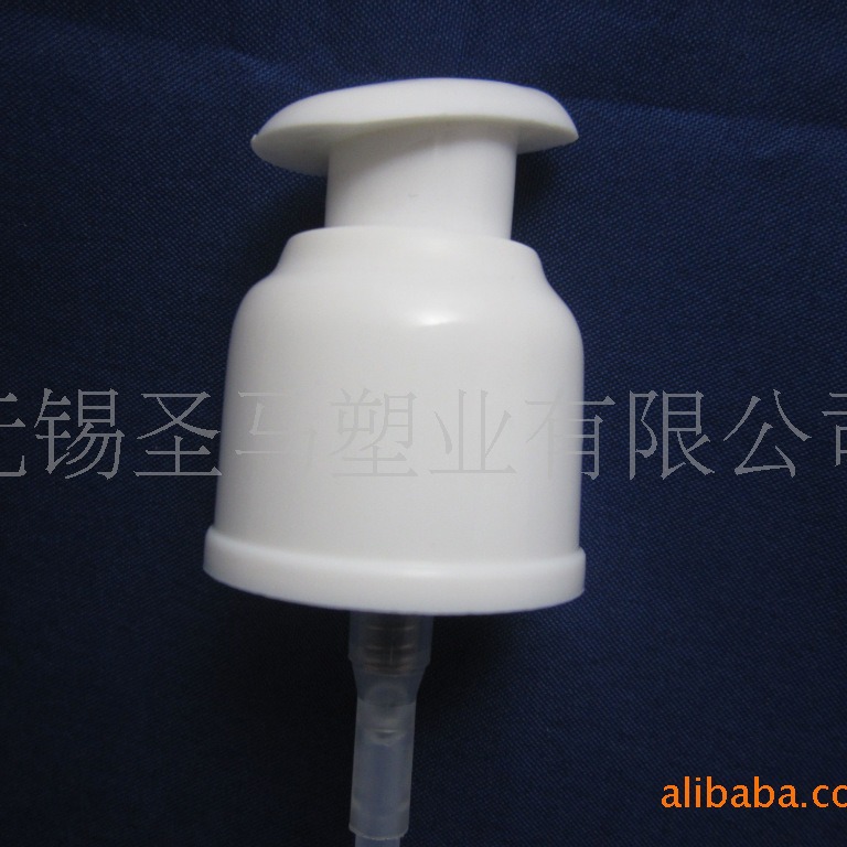 粉底液，精华，美容，护肤，化妆品包装