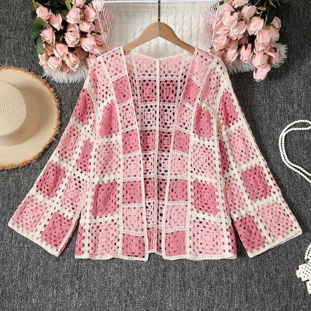 New style grandmother-style hollow-out cardigan for women, thin and fashionable, crocheted autumn outerwear, versatile women's knit top, wholesale