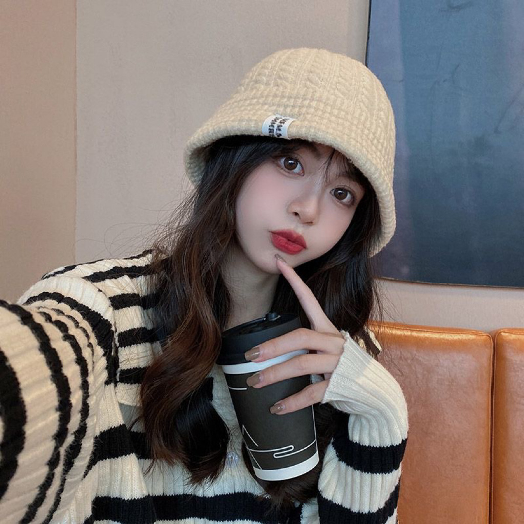 22572151e3f256d7c3bbfe7681cbcc