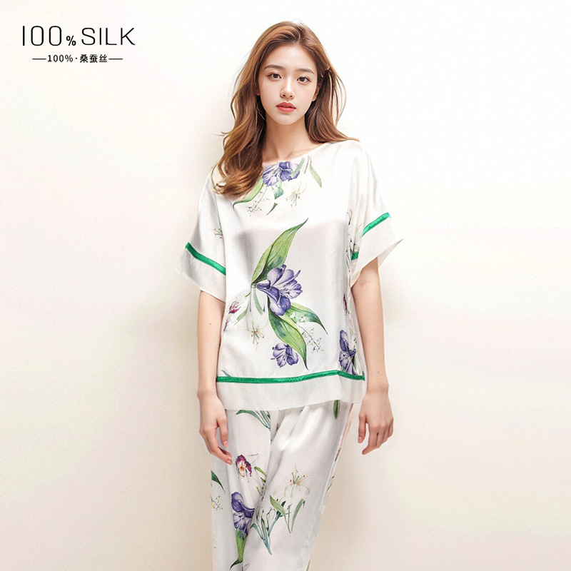 Summer Thin Silk Pajamas for Women 100% Mulberry Silk Can Be Worn Outside Cool Short-Sleeved Pants Home Clothes Set