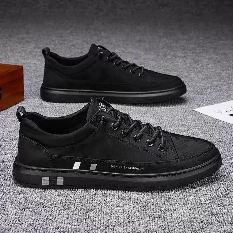 Black trend universal breathable sneakers, casual footwear, wholesale
