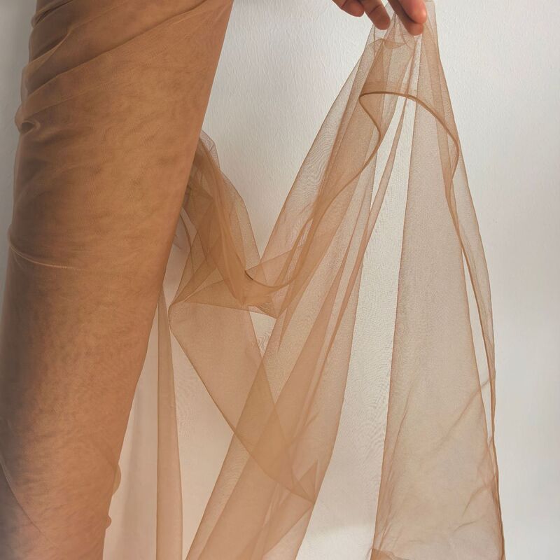Transparent soft mesh fabric, special beauty background fabric, light and soft, wedding decoration sheer curtain, knitted mesh fabric, scene arrangement material