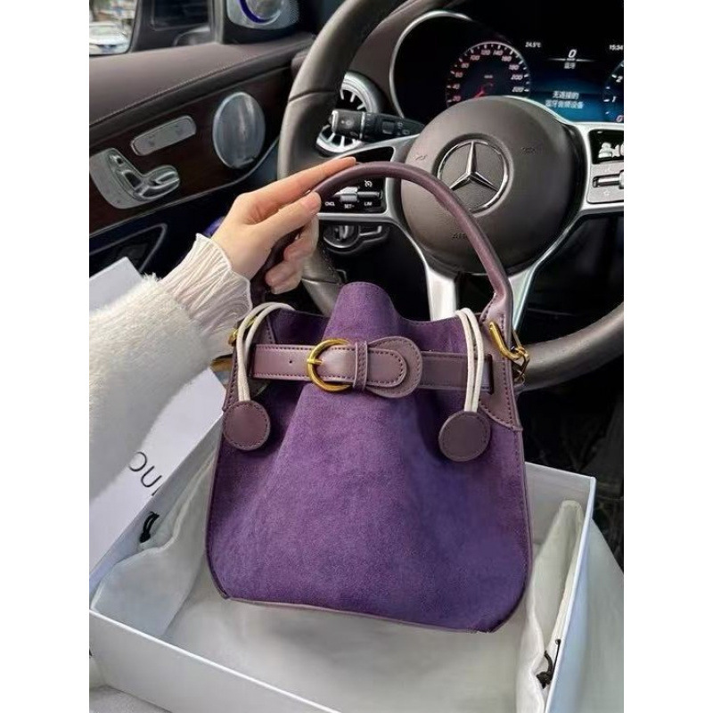 Niche Design High-end Purple Velvet Bucket Bag Women's 2025 Spring New Commuting Trendy Shoulder Crossbody Bag Niche Design High-end Purple Velvet Bucket Bag Women's 2025 Spring New Commuting Trendy Shoulder Crossbody Bag