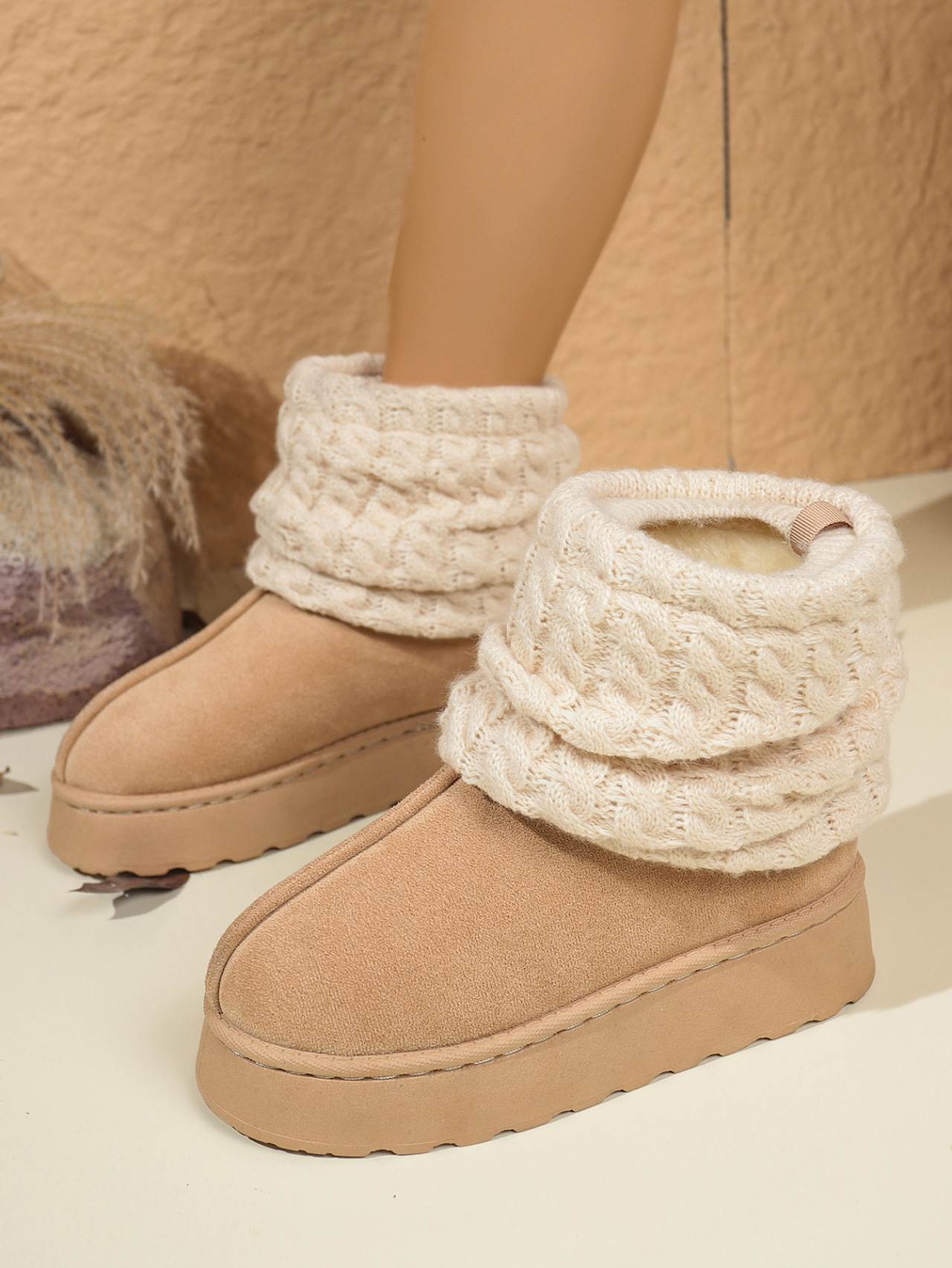 Women's Winter Thick Soled Knitted Snow Boots Fleece Lined Warm Slip On Plus Size Cotton Shoes_vogvips.com
