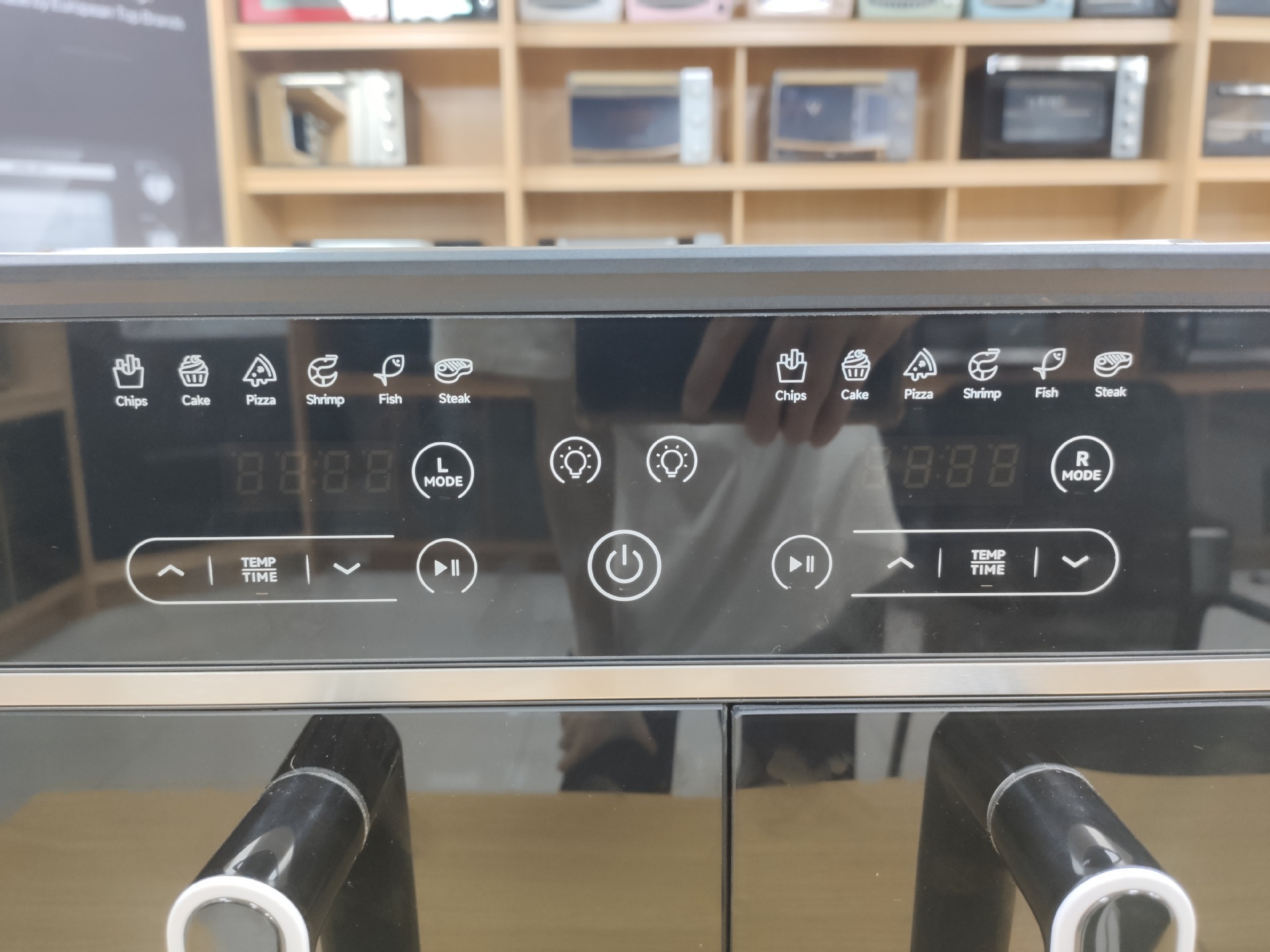 10L pequeña freidora de aire doméstica pantalla electrónica automática multifuncional de fábrica de comercio exterior personalizada KF10 image 5