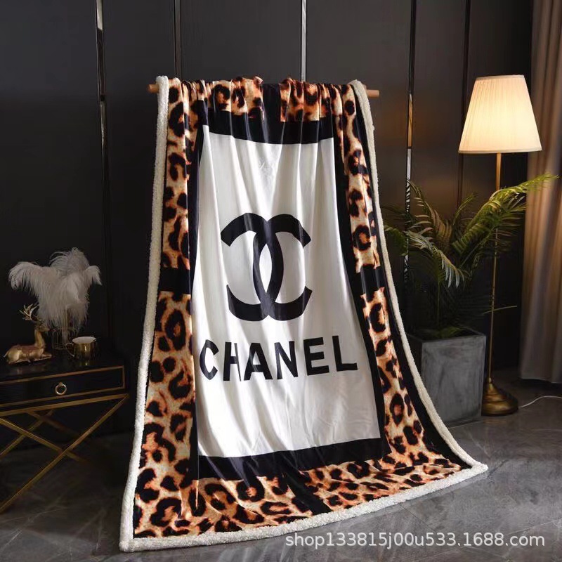 레오파드 무늬 향