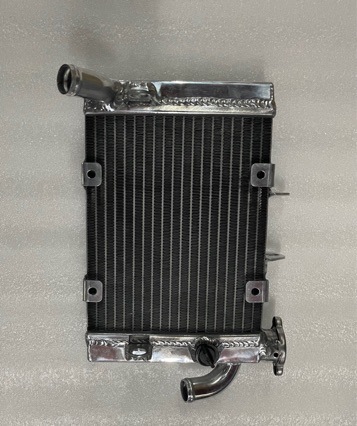 Suitable for BENELLI TNT 300 BN 302 302 S STELS motorcycle water tank