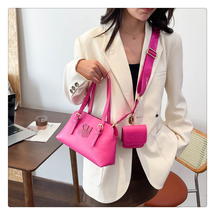 Bolso de bolos transfronterizo para mujer 2025 primavera nuevo bolso de axilas de moda bolso de almohada de hombro de gran capacidad de diseño de nicho