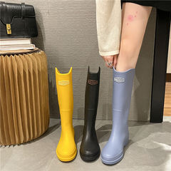ファッション風マーティンブーツ秋冬綿入り長筒雨靴丸頭平底防水滑り止め軽量高筒雨靴