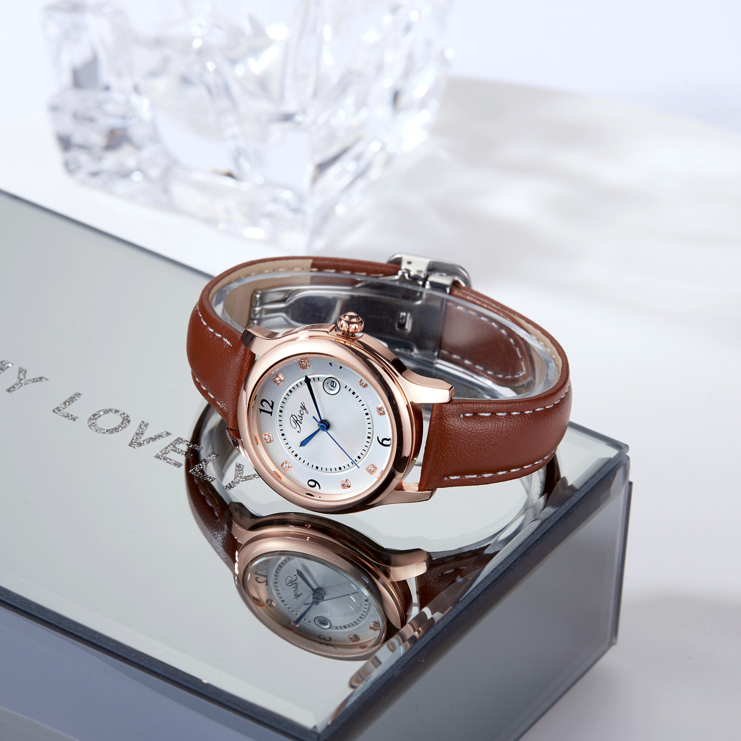 Dithering Audio and Video Diamond Confession Balloon Temperament All-match Light Luxury CD Buckle Watch Couple's Calendar Wristwatch CD Buckle