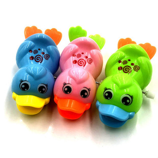 Creative children's wind-up ducks with big mouth novel cartoon winding chain small toys spin small gifts stall wholesale