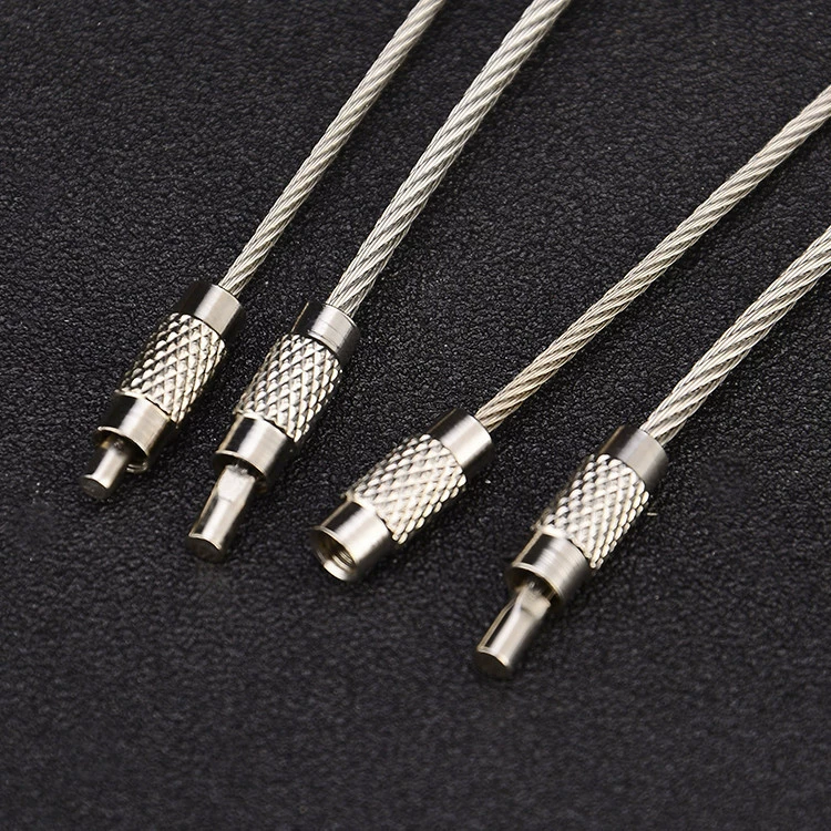 В наличии многоразмерный брелок из нержавеющей стали с петлей-цепочкой и быстросъемным звеном